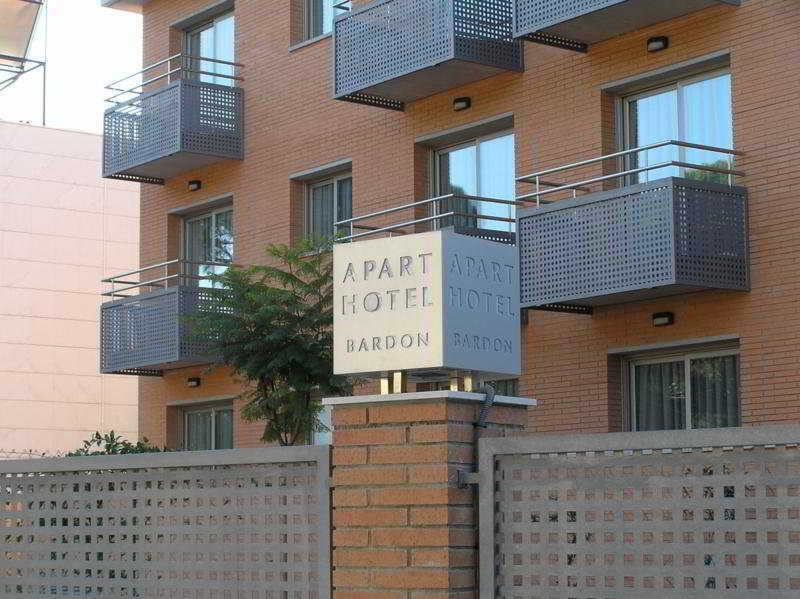 Aparthotel Bardon Castelldefels Extérieur photo